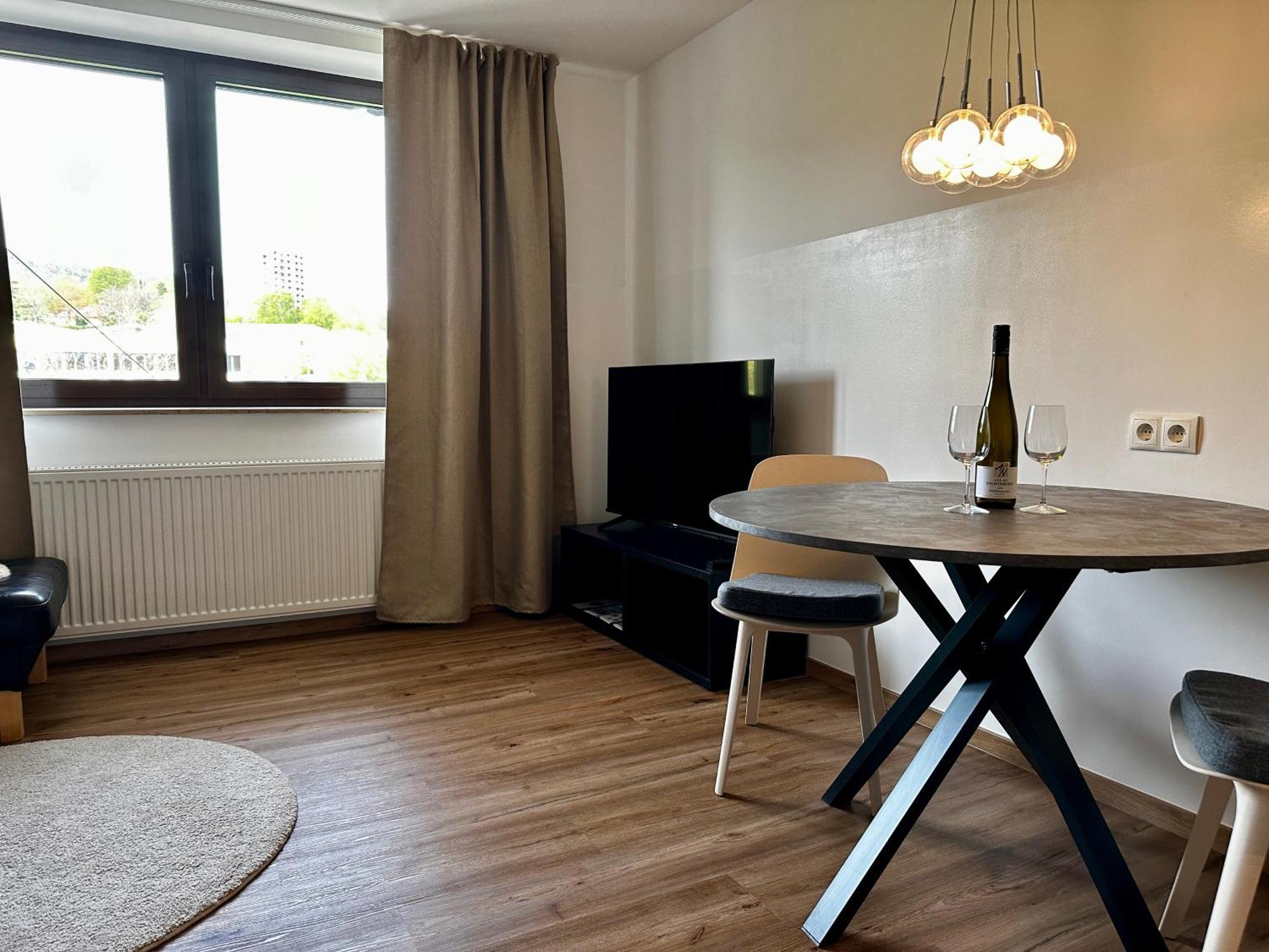 Speyerbach - Modernes Apartment Nahe Neustadter Innenstadt Neustadt an der Weinstraße Exterior foto